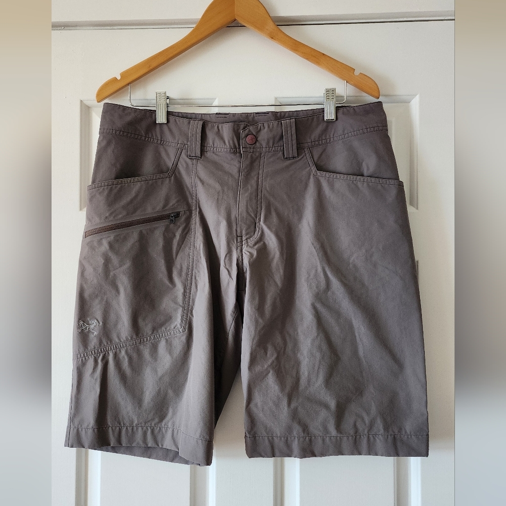 Arc'teryx Men's Perimeter Shorts